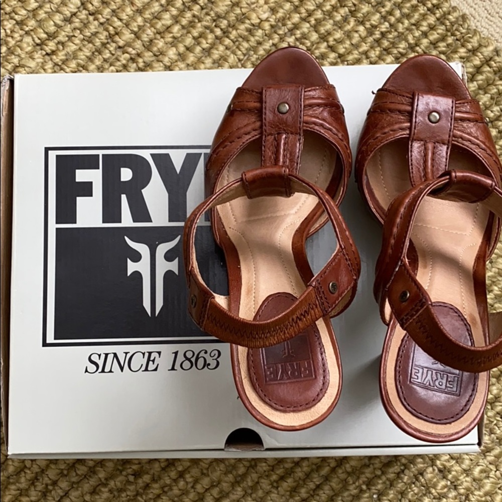 FRYE Women Shoes